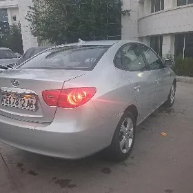 Hyundai Elantra 2010