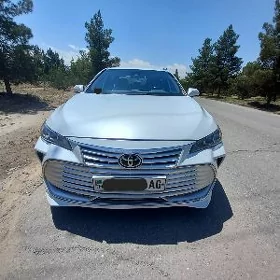 Toyota Avalon 2019