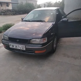 Toyota Corona 1995
