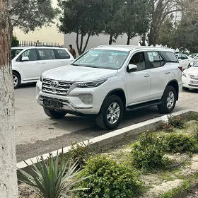 Toyota Fortuner 2026