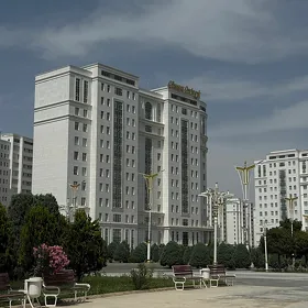 Arkacyn yany arenda komnat