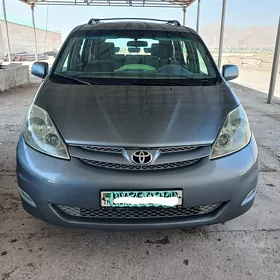 Toyota Sienna 2006