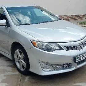 Toyota Camry 2013
