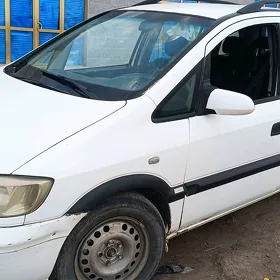 Opel Zafira 2001
