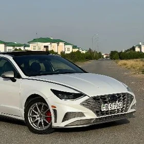 Hyundai Sonata 2022