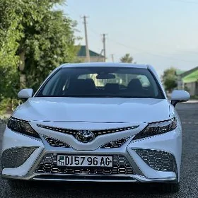 Toyota Camry 2023