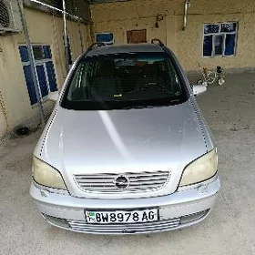 Opel Zafira 2002