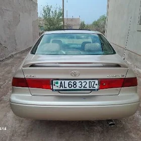 Toyota Camry 2001