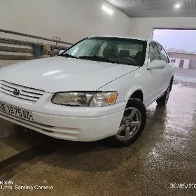 Toyota Camry 1999