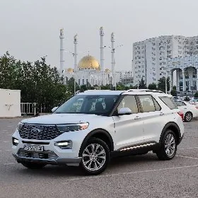 Ford Explorer 2020