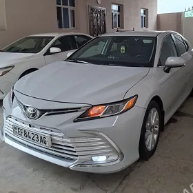 Toyota Camry 2022