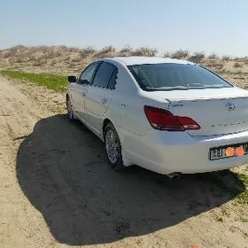 Toyota Avalon 2005