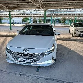 Hyundai Elantra 2021