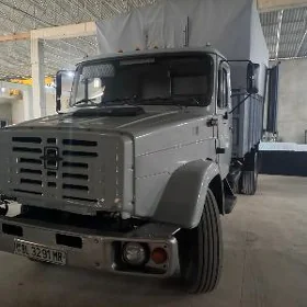 Zil 4331 2002