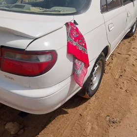 Toyota Carina 1993