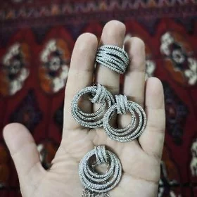Kumush gulakhalka nabor gashly