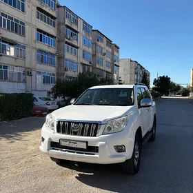 Toyota Land Cruiser Prado 2012