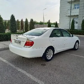 Toyota Camry 2005