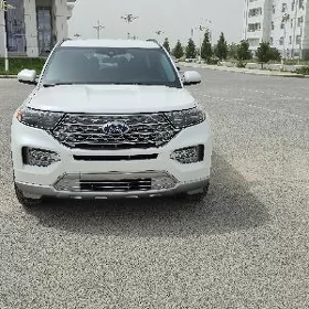 Ford Explorer 2022