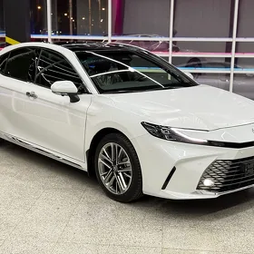 Toyota Camry 2026