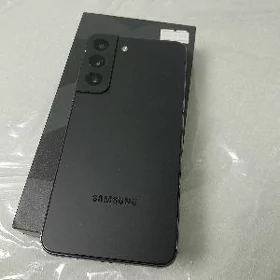 Samsung s22 8/128