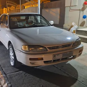 Toyota Camry 1993