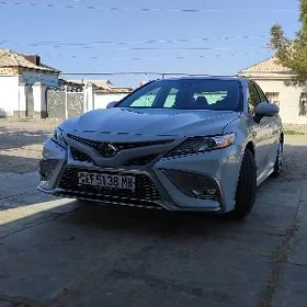 Toyota Camry 2022