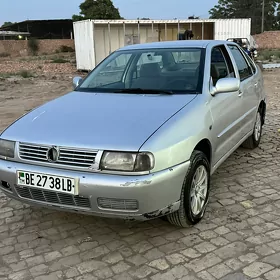 Volkswagen Polo 2001