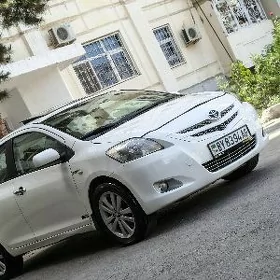 Toyota Yaris 2007