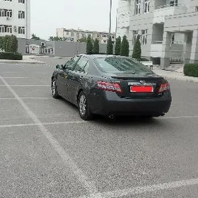 Toyota Camry 2011