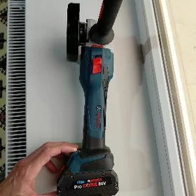 Bolgarka BOSCH 125 mm Batareý