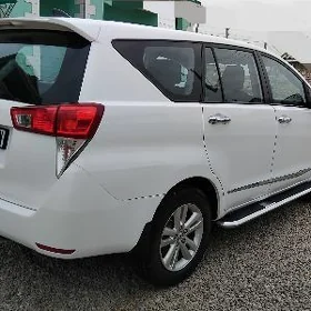 Toyota Sienna 2020