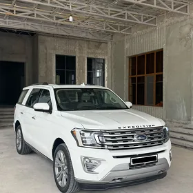 Ford Expedition 2021
