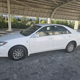 Toyota Camry 2003