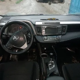 Toyota RAV4 2013