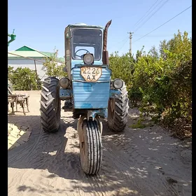 MTZ T-28 1988