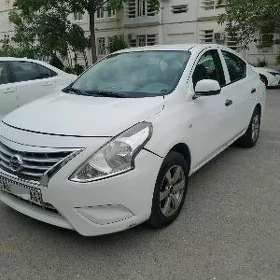 Nissan Sunny 2014