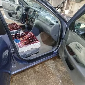 Toyota Camry 2000