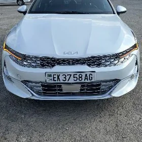 Kia K5 2021