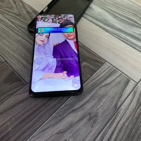 poca M4 pro 5g