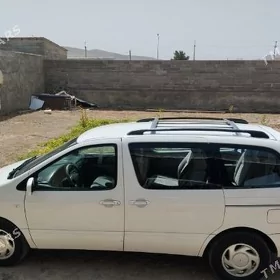 Toyota Sienna 2000