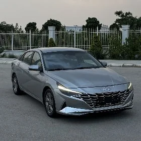 Hyundai Elantra 2021