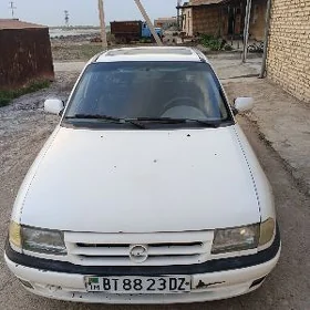 Opel Astra 1993