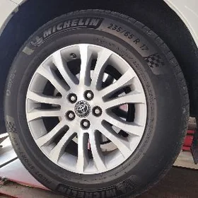 XLE DISKA SIENA R 17