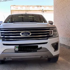 Ford Expedition 2021