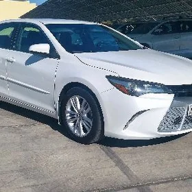 Toyota Camry 2017
