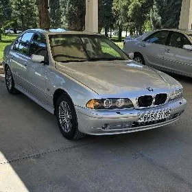 BMW E39 1998