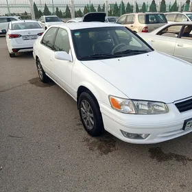 Toyota Camry 1999