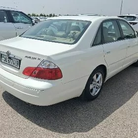 Toyota Avalon 2003