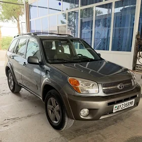 Toyota RAV4 2005